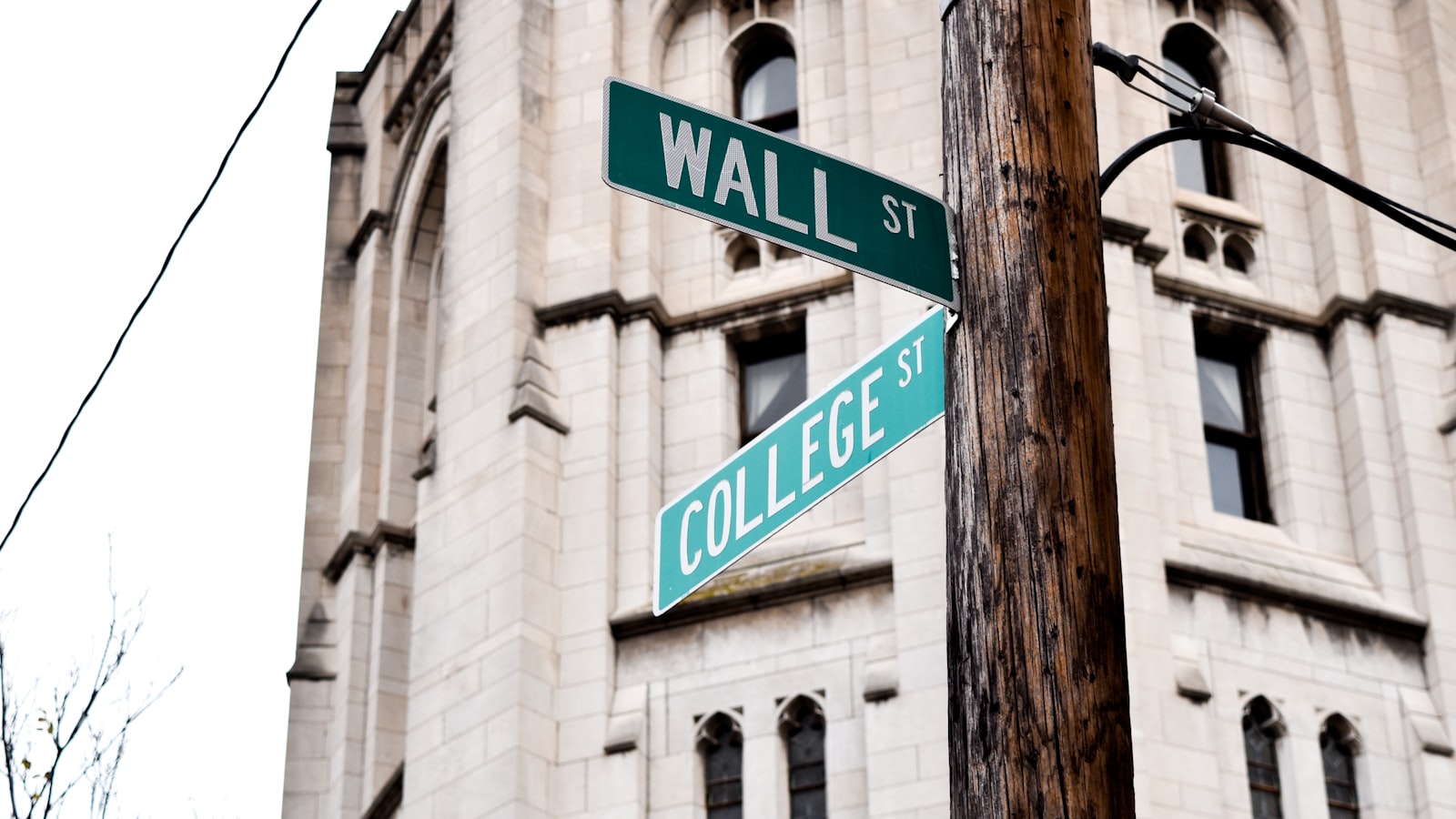 Campus & School Wayfinding: A Practical Guide