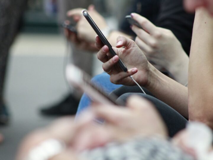 Multilingual Social Media in Singapore