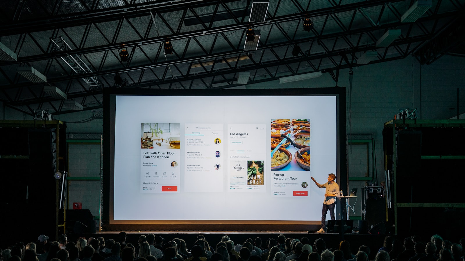 Presentation & Pitch Deck Design
