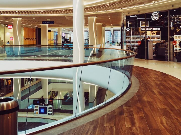 Retail & Mall Wayfinding: A Practical Guide