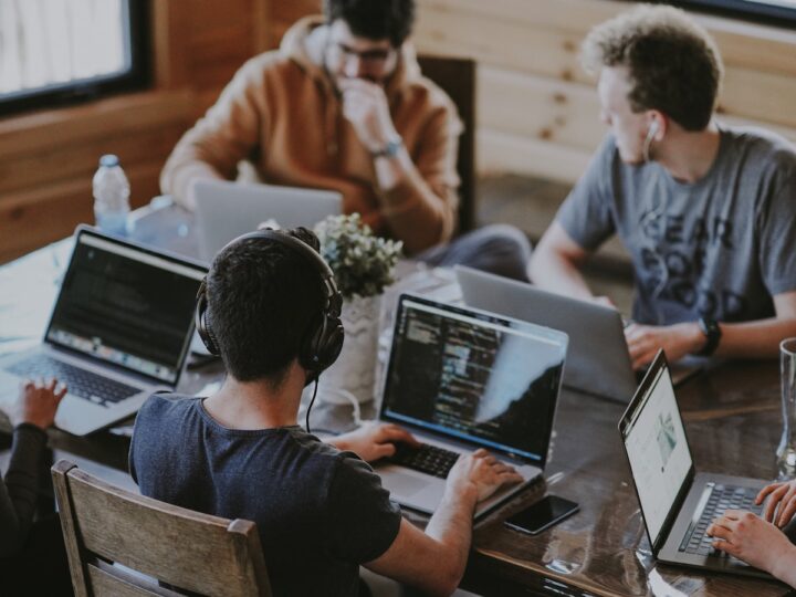 Social Media for Startups in Singapore